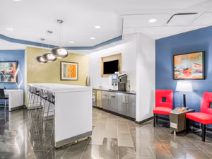 15 Person Private Office