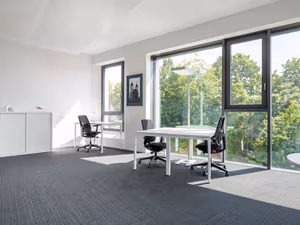 15 Person Private Office