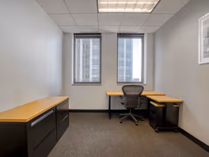 25 Person Private Office