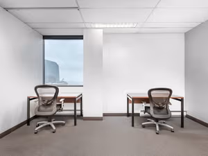 30 Person Private Office