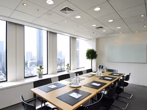 7 Person Private Office