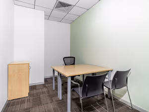 10 Person Private Office