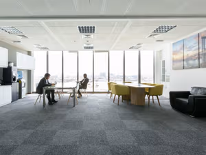 10 Person Private Office