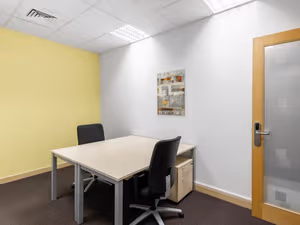 5 Person Private Office