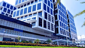 4 Person Private Office