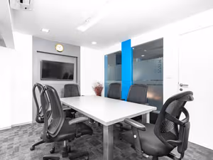 4 Person Private Office