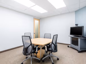 1 Person Coworking Desk