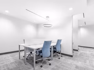 4 Person Private Office