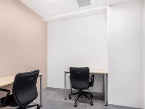 50 Person Private Office