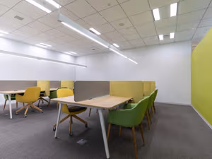 5 Person Private Office