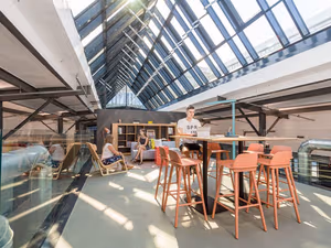 1 Person Coworking Desk