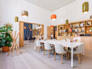 1 Person Virtual Office