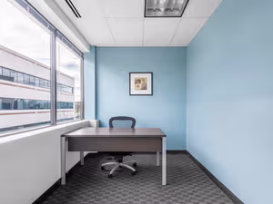 7 Person Private Office