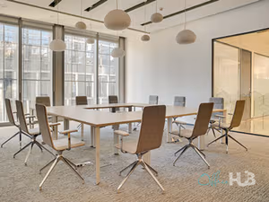 4 Person Coworking Desk