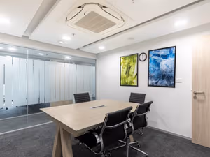 10 Person Private Office
