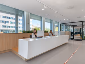 1 Person Private Office