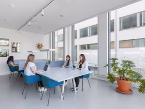 1 Person Virtual Office