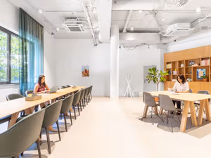 50 Person Private Office