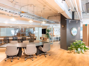 15 Person Private Office