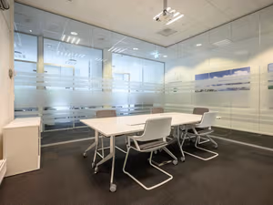 4 Person Private Office