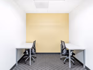 7 Person Private Office