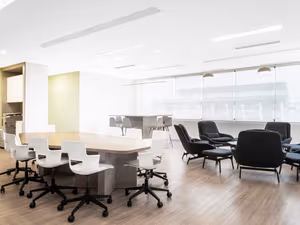 4 Person Private Office