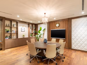 10 Person Private Office