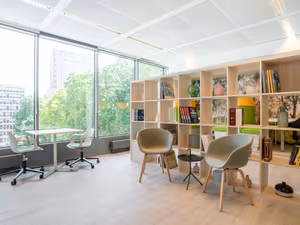 4 Person Private Office