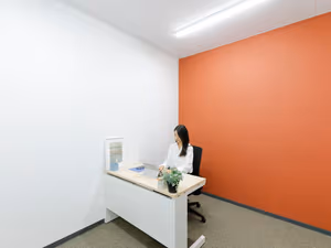 50 Person Private Office