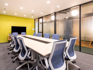 5 Person Private Office