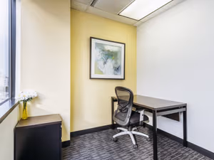 10 Person Private Office