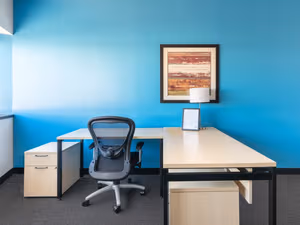 5 Person Private Office