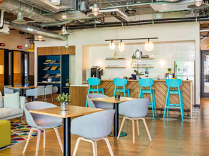 1 Person Private Office