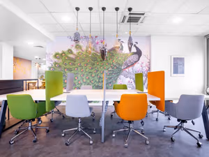 7 Person Private Office
