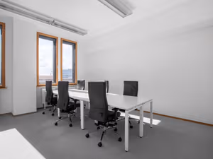 5 Person Private Office