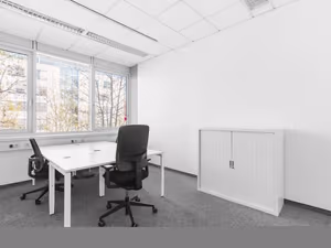 1 Person Coworking Desk