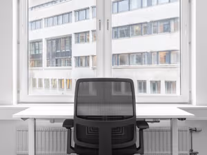 1 Person Virtual Office