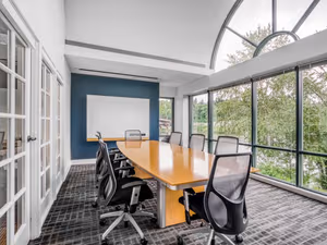 15 Person Private Office