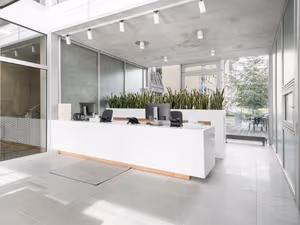 1 Person Coworking Desk