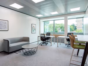 15 Person Private Office