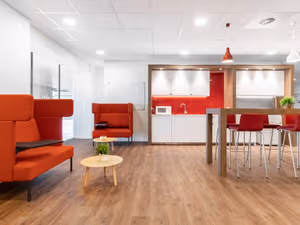 5 Person Private Office