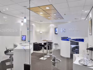 10 Person Private Office