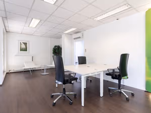 1 Person Private Office