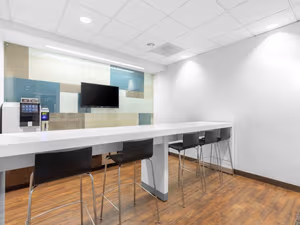 7 Person Private Office