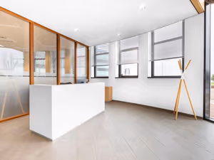 4 Person Private Office