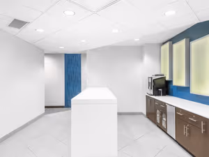 10 Person Private Office