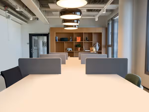 1 Person Private Office