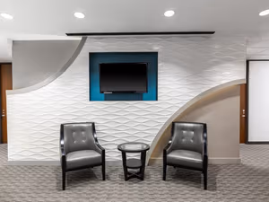 40 Person Private Office