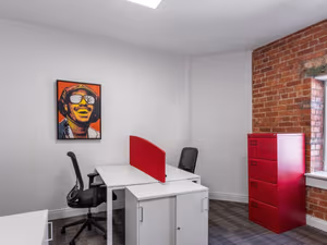 5 Person Private Office