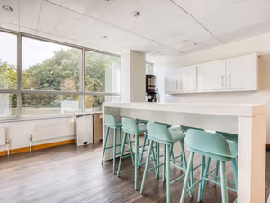 1 Person Private Office